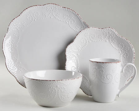 Everly 32 Piece Estate Set