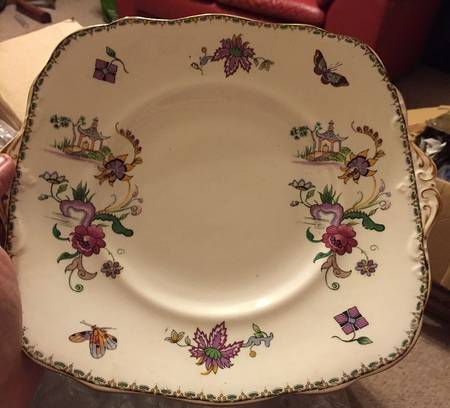 6148 Square Handled Cake Plate