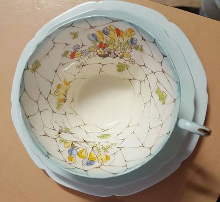 G3974 Footed Cup & Saucer Set