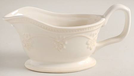 Farmhouse Lace Linen Gravy Boat