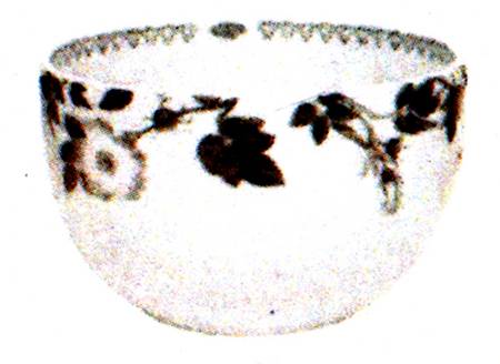 Rose Medium Round Serving Bowl