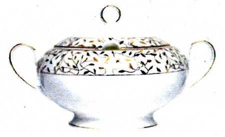 Cecilie Gold Tureen &  Lid