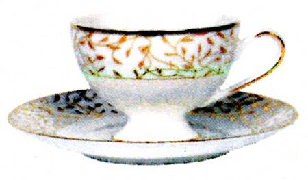 Cecilie Gold Footed Cup & Saucer Set