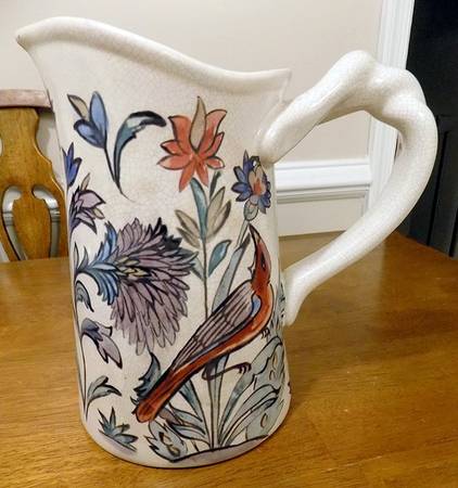 Iznik Pitcher