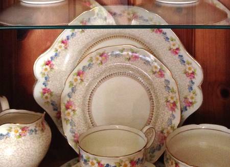 G5019 Handled Cake Plate