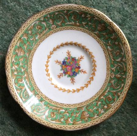 G1734 Saucer
