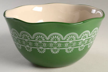 Vintage Floral 9" Nesting Bowl