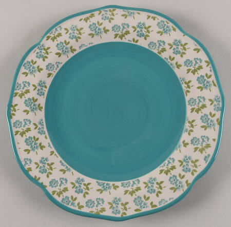 Timeless Floral Dinner Plate