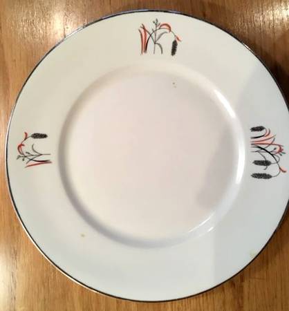 8198 Dinner Plate