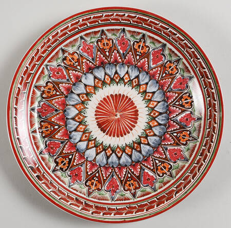 Mezze Red Salad Plate