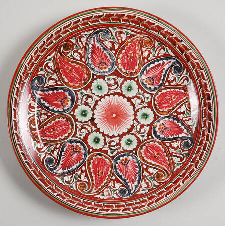 Mezze Red Salad Plate