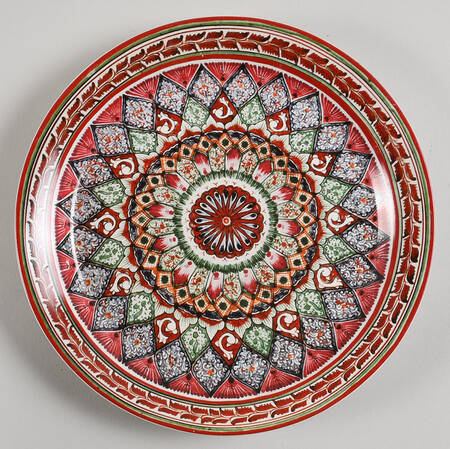 Mezze Red Salad Plate