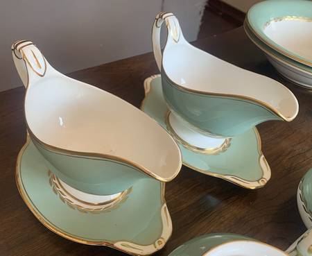 Z1180 Gravy Boat & Underplate