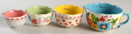 Gorgeous Garden Measuring Cup Set (1 Cup,1/2 Cup,1/3 Cup,1/4 Cup)