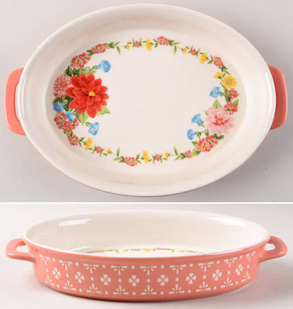 Sweet Rose 9" Oval Baker