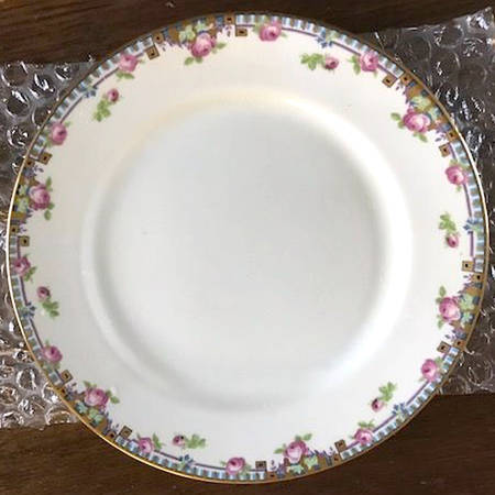 6437 Dinner Plate