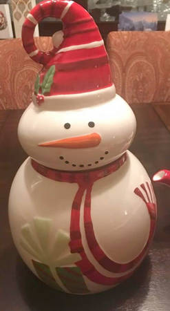 Jolly Holiday Cookie Jar & Lid
