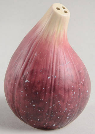 Nature's Bounty Figural Pepper Shaker