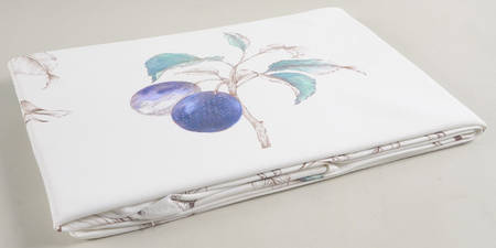 Nature's Bounty 70" Round Tablecloth
