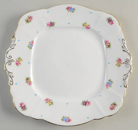 S7693 9" Square Handled Cake Plate