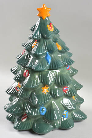 Christmas in the Country Figural Cookie Jar & Lid