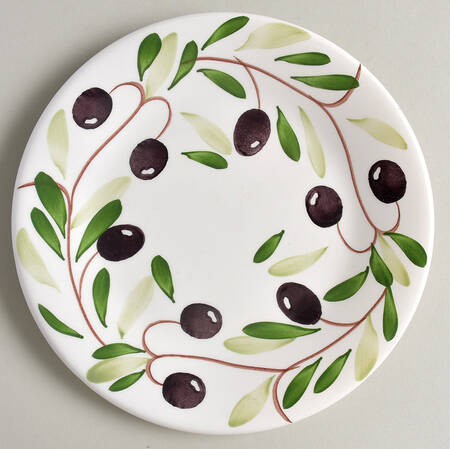 Calamata Salad Plate