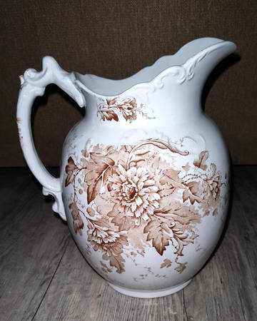 Osborne Wash Pitcher