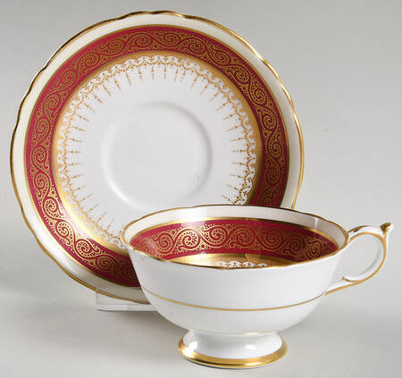 Z762-1 Footed Cup & Saucer Set by Paragon