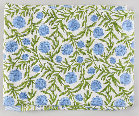 Table Linens & Accessories 60" x 92" Pomegranate Blue Cloth Tablecloth