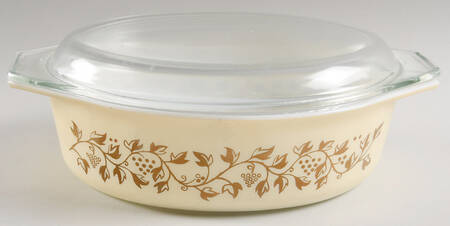 Golden Casserole by Pyrex