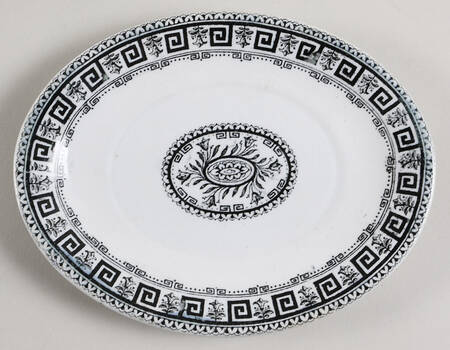 Tyre Underplate for Sauce Boat