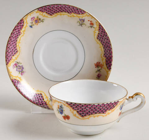 PHE66 Flat Cup & Saucer Set
