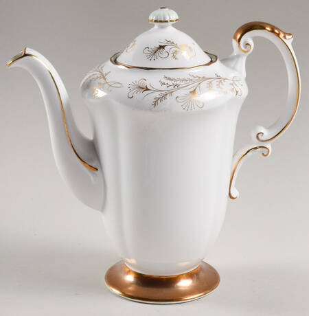 138 Small Coffee Pot & Lid