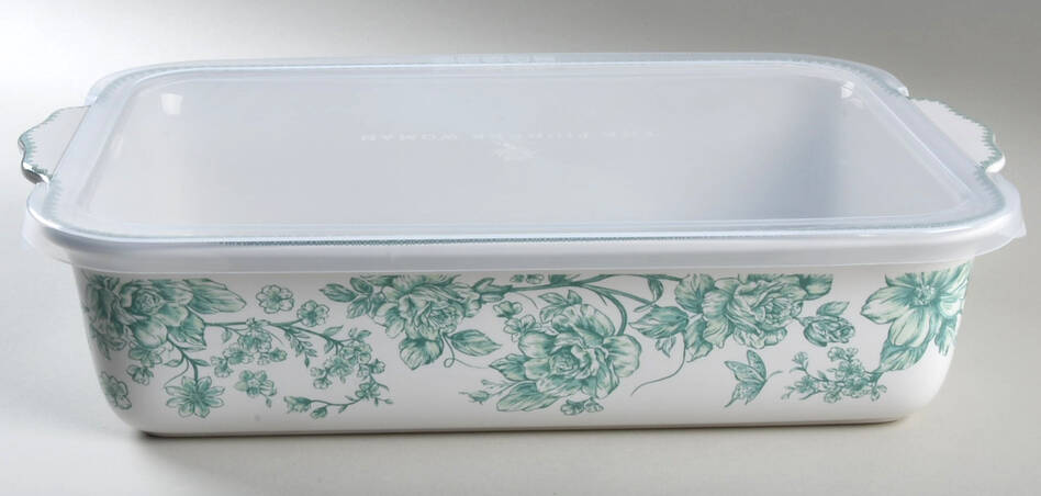 Agatha 15" Rectangular Baker & Plastic Lid (RB15 & R15PL1)