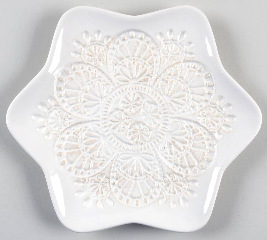 Vintage Lace Figural Salad Plate