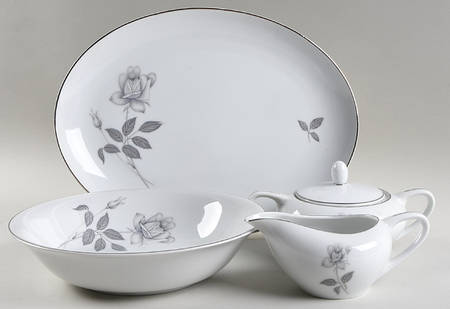 Queens Royal 5 Piece Hostess Set