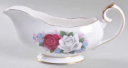 Duet Gravy Boat