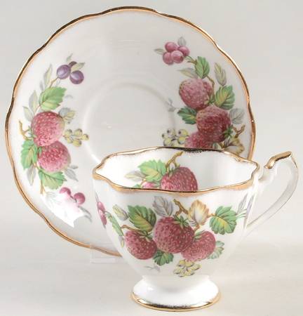 Fruit Series Footed Cup & Saucer Set