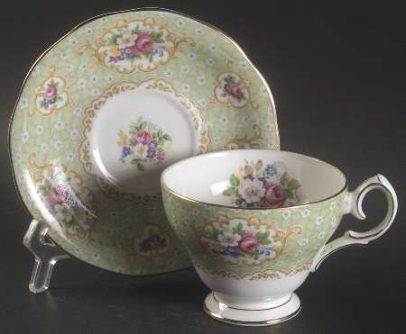 Gainsborough Footed Cup & Saucer Set