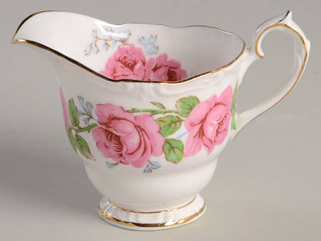 Lady Alexander Rose Mini Creamer