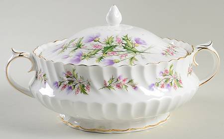 Lochinvar Round Covered Vegetable