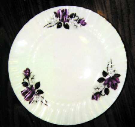 QUA4 by Queen Anne (England)