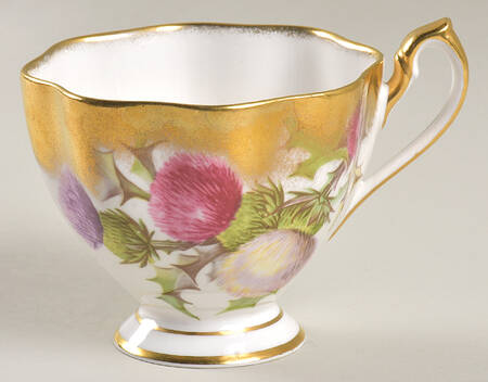 QUA8 Footed Cup