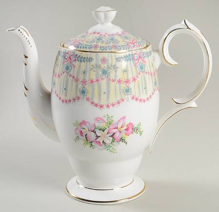 Royal Bridal Gown Mini Coffee Pot & Lid