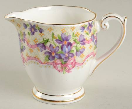Sweet Violets Mini Creamer