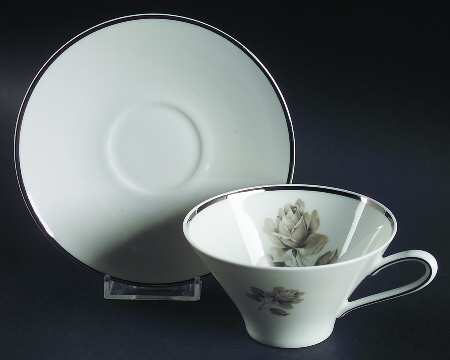 Midnight Rose Flat Cup & Saucer Set
