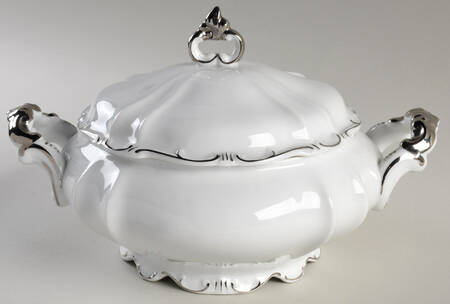 Princess Alexandra Round Covered Vegetable