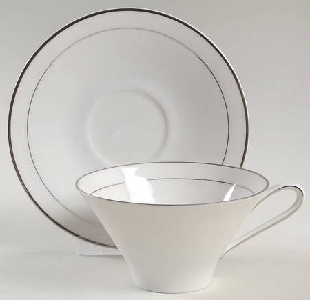 Reflection Flat Cup & Saucer Set