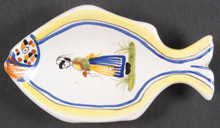 Henriot (Lady Or Man Center) Oval Fish Dish