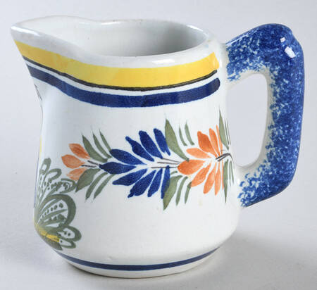 Henriot (Lady Or Man Center) Creamer
